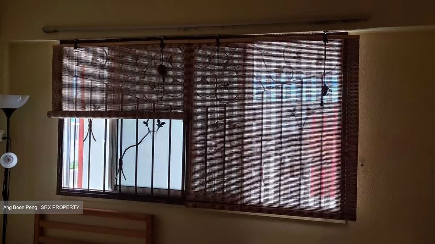 Blk 896A TAMPINES GROVE (Tampines), HDB Executive #537720341